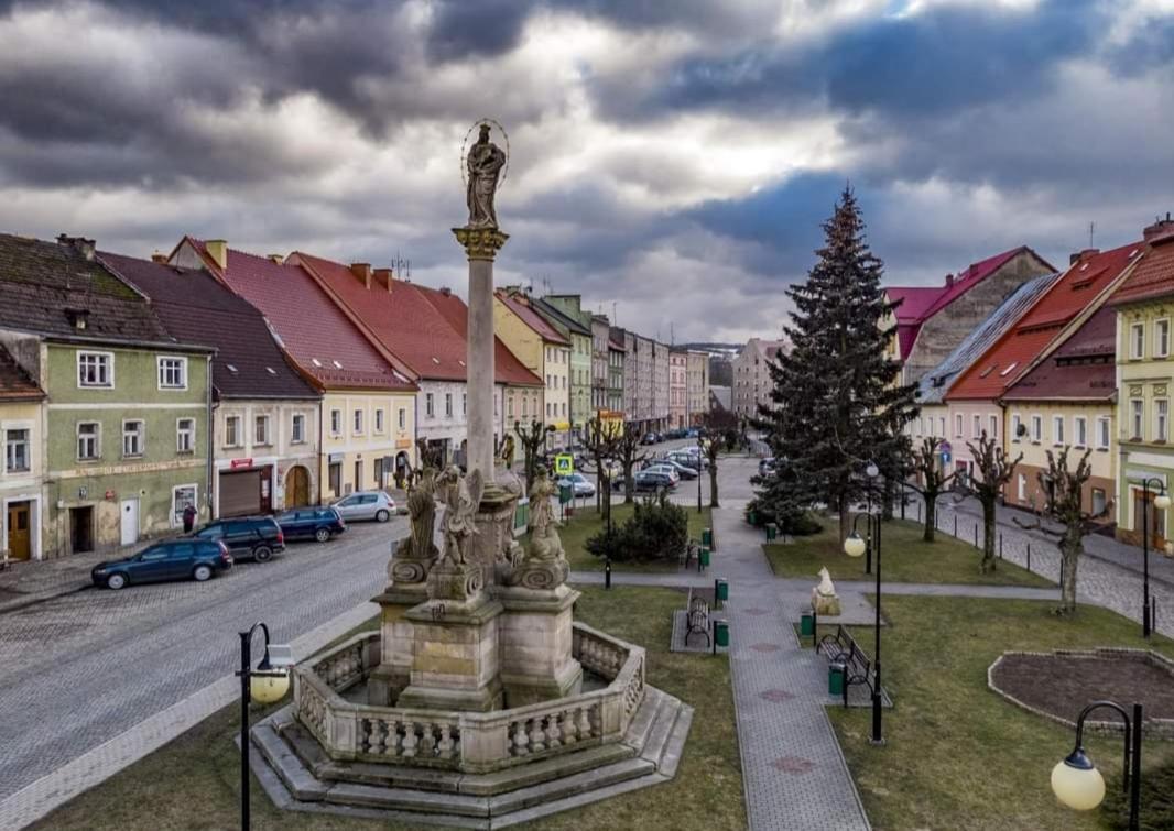 Wakacyjne Historie Apartamenty Międzylesie Zewnętrze zdjęcie